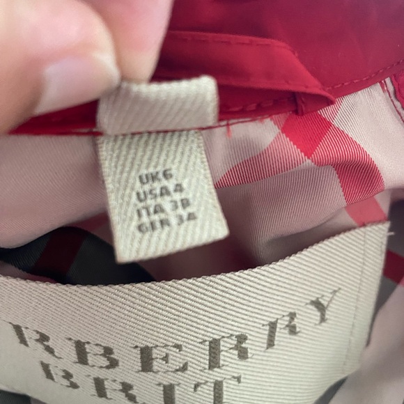 Burberry raincoat - Picture 13 of 14